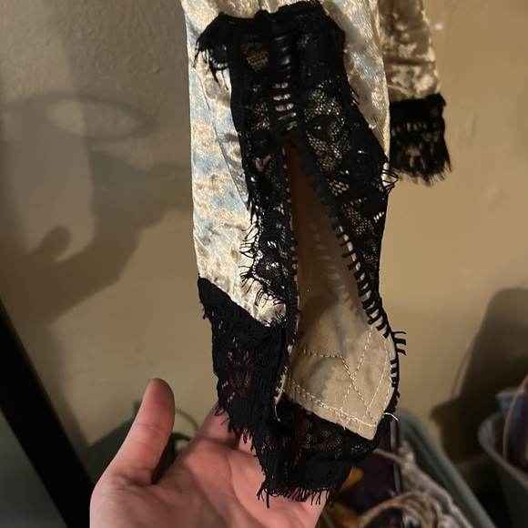 Gold Velvet Tank with Black Lace - Picture 6 of 6